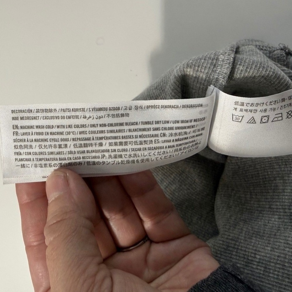 Hollister Must-Have Collection High-Neck Tank Top Heather Grey Ribbed Small NEW - Picture 6 of 7